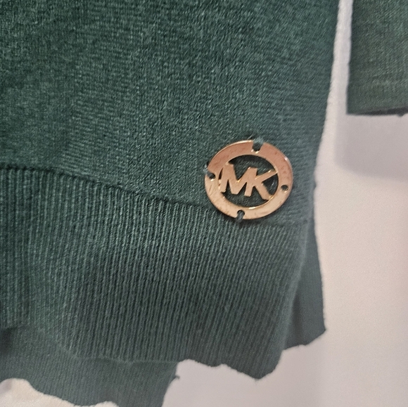 Michael Michael Kors Long Sleeve Dark Green Sweater! - Picture 4 of 6